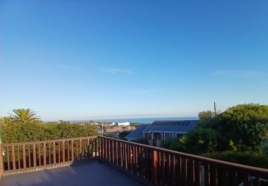 5 Bedroom Property for Sale in Wilderness Central Western Cape